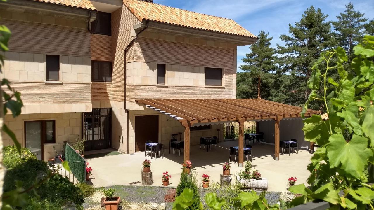 Hotel Rural El Nido De Pinares Navaleno Buitenkant foto